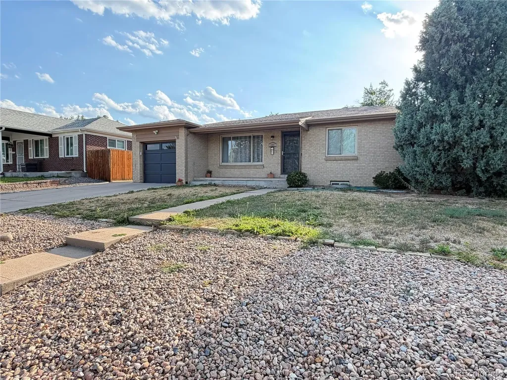 1223 S Eaton Street Denver CO 80232