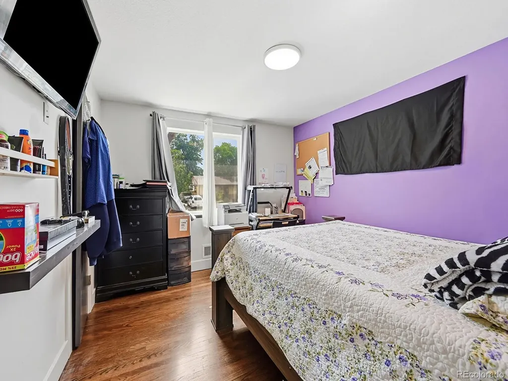 556 Elmira Street Aurora CO 80010