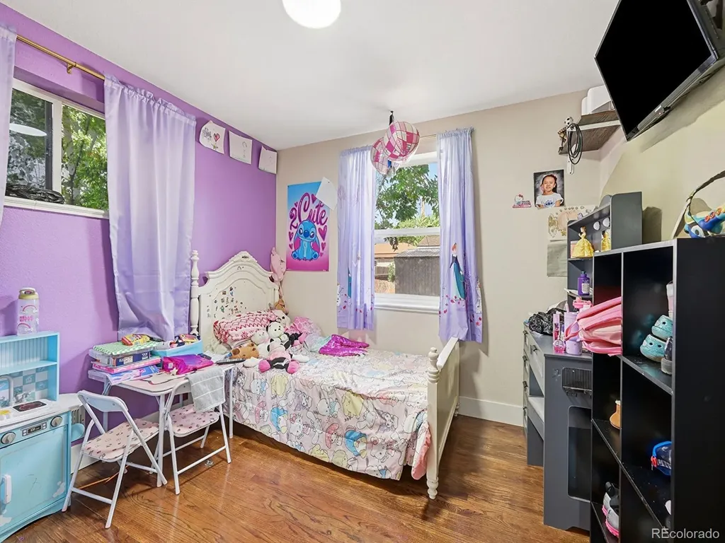 556 Elmira Street Aurora CO 80010