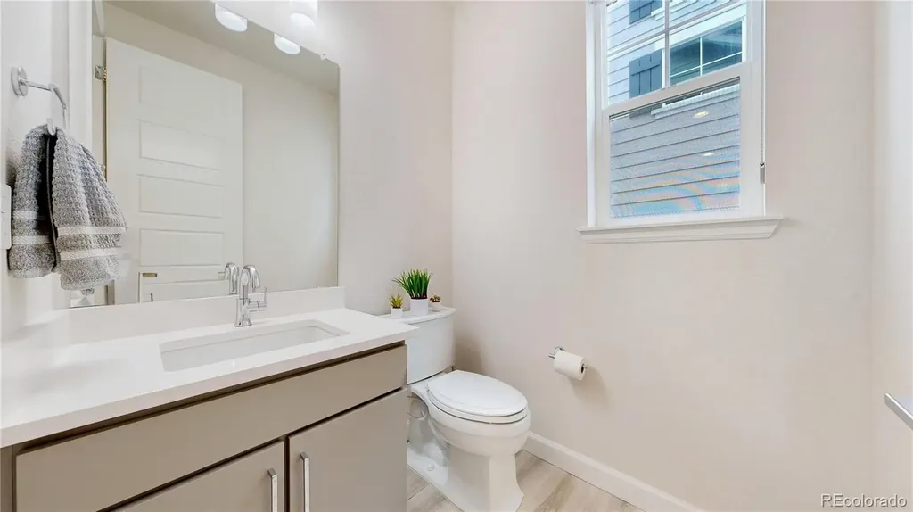 27615 E Geddes Place Aurora CO 80016