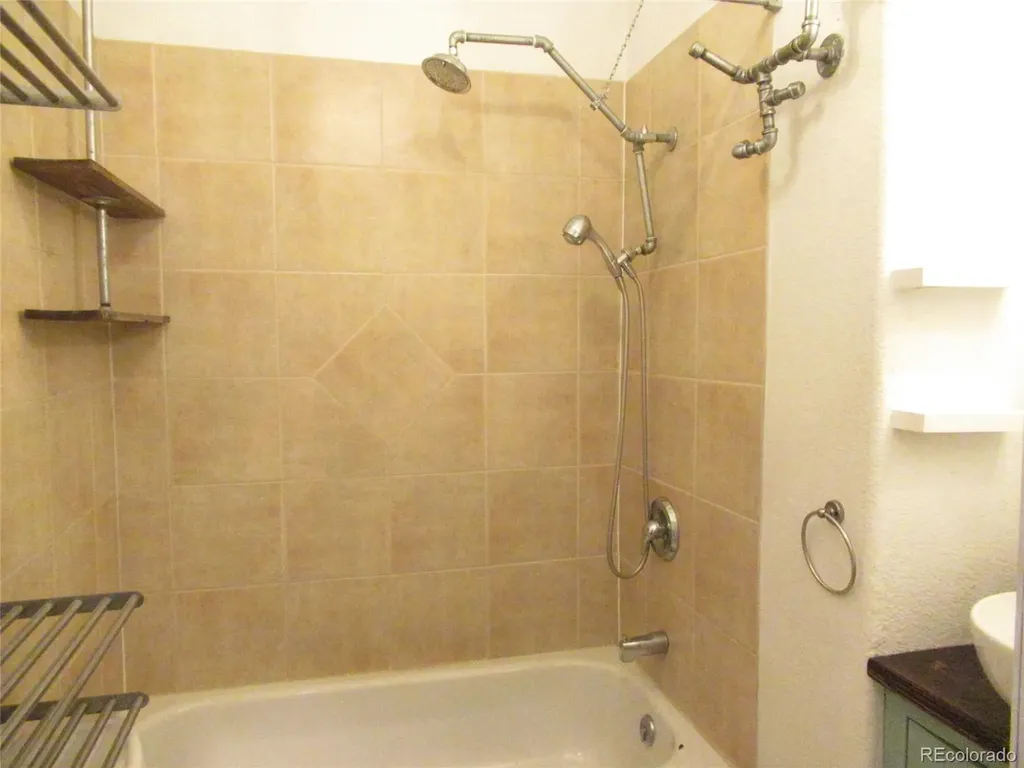 2738 N Downing Street Denver CO 80205