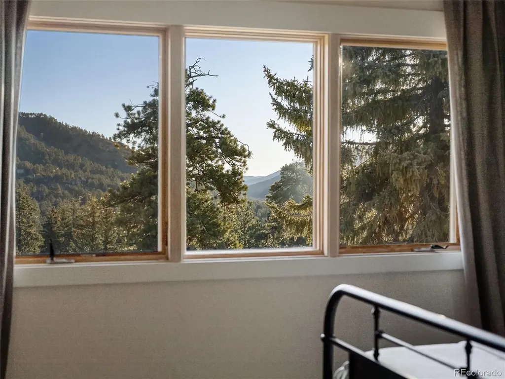67 Carolyn Road Evergreen CO 80439
