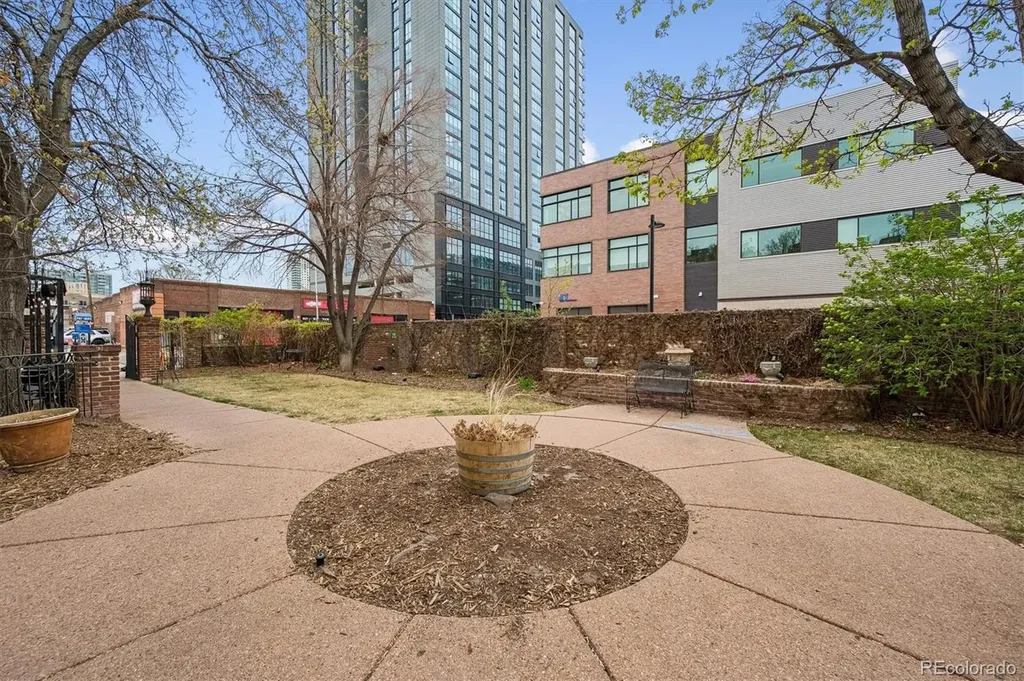 2193 Arapahoe Street Denver CO 80205