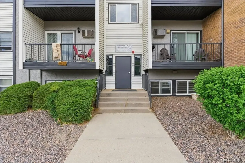 1400 Golden Circle Golden CO 80401