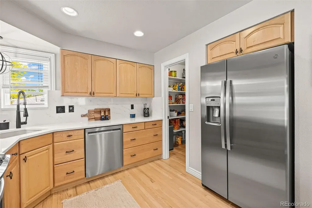 8873 S Balsam Street Littleton CO 80128