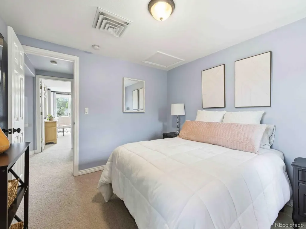 8873 S Balsam Street Littleton CO 80128