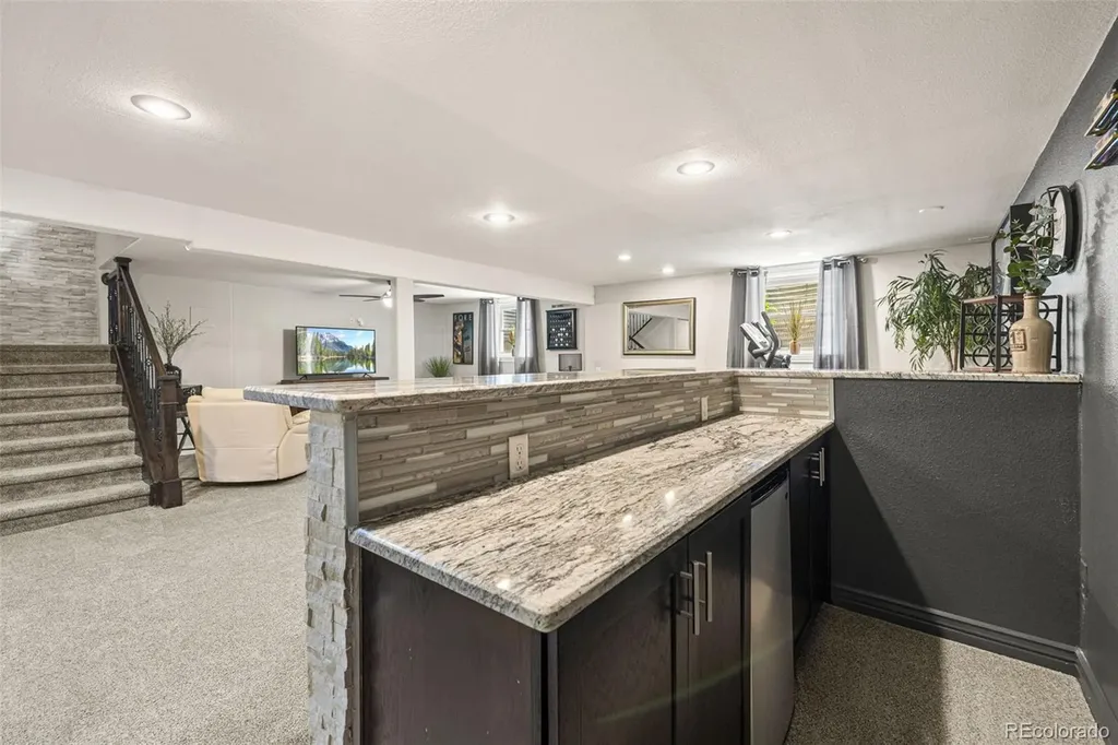 8873 S Balsam Street Littleton CO 80128