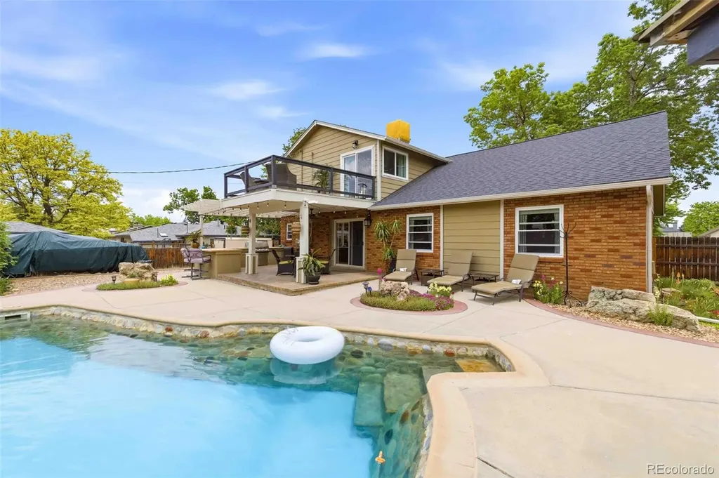 8873 S Balsam Street Littleton CO 80128