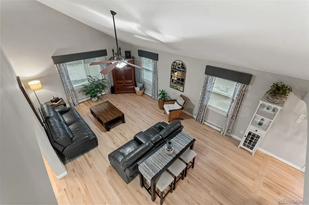 8873 S Balsam Street Littleton CO 80128