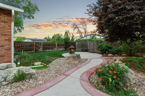 8873 S Balsam Street Littleton CO 80128