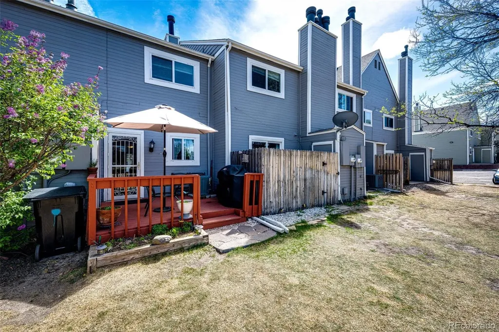2285 S Jasper Way Aurora CO 80013