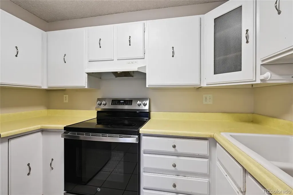 7040 E Girard Avenue Denver CO 80224
