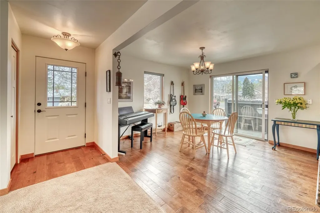 1302 I Street Salida CO 81201