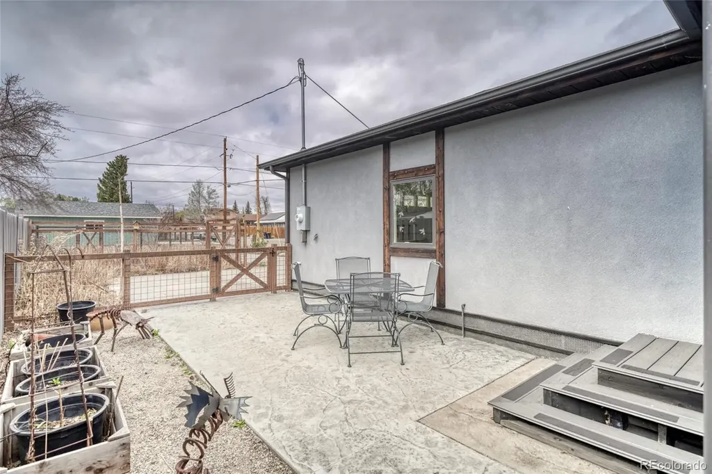 1302 I Street Salida CO 81201