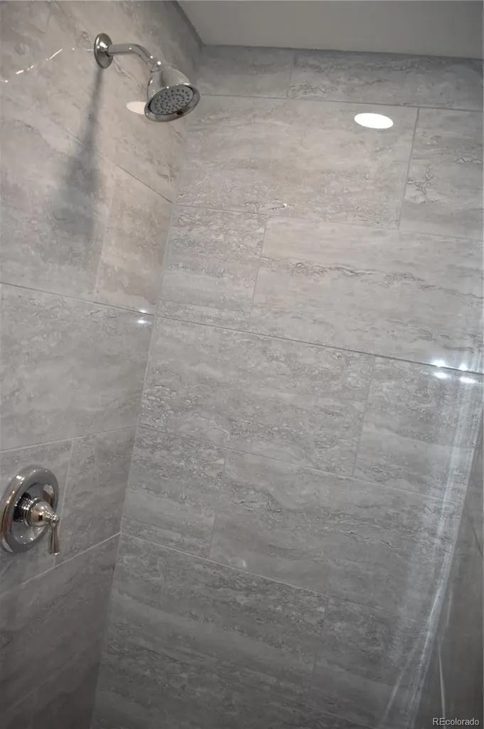 805 Raton Avenue La Junta CO 81050