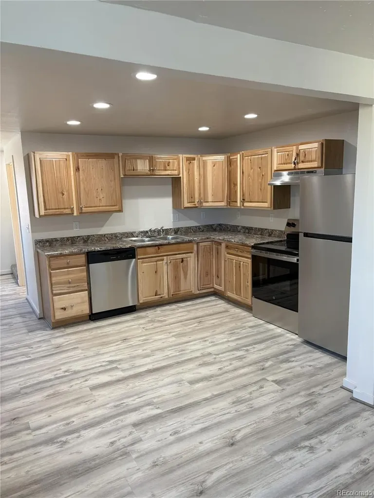 805 Raton Avenue La Junta CO 81050