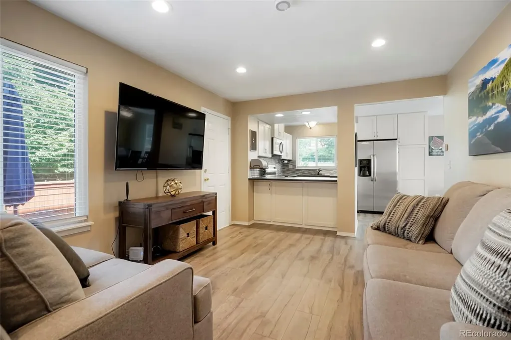 6644 Laguna Circle Littleton CO 80130