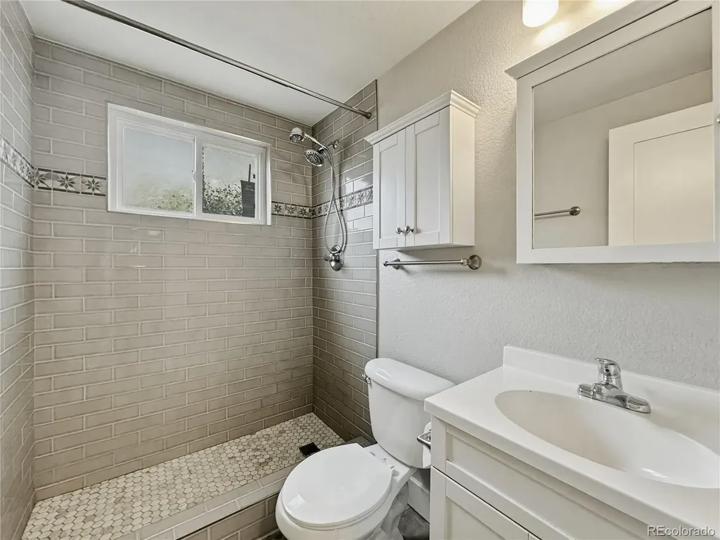 195 S Pennsylvania Street Denver CO 80209