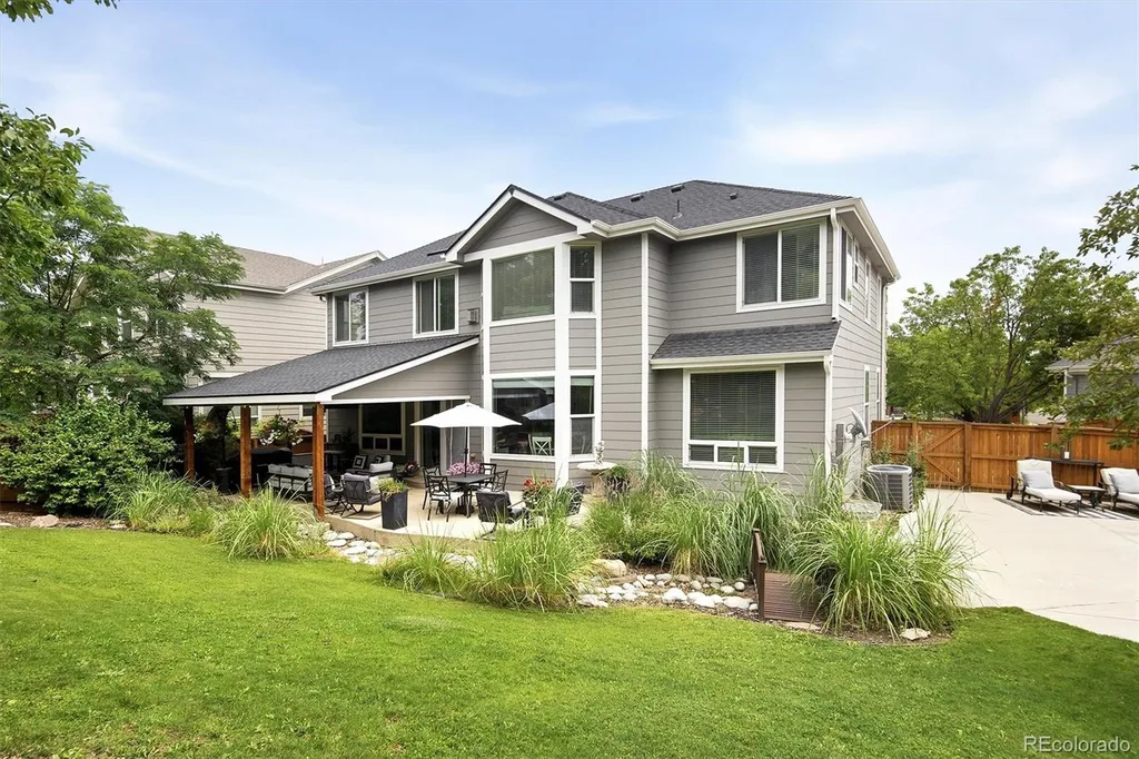 10720 W Weaver Drive Littleton CO 80127