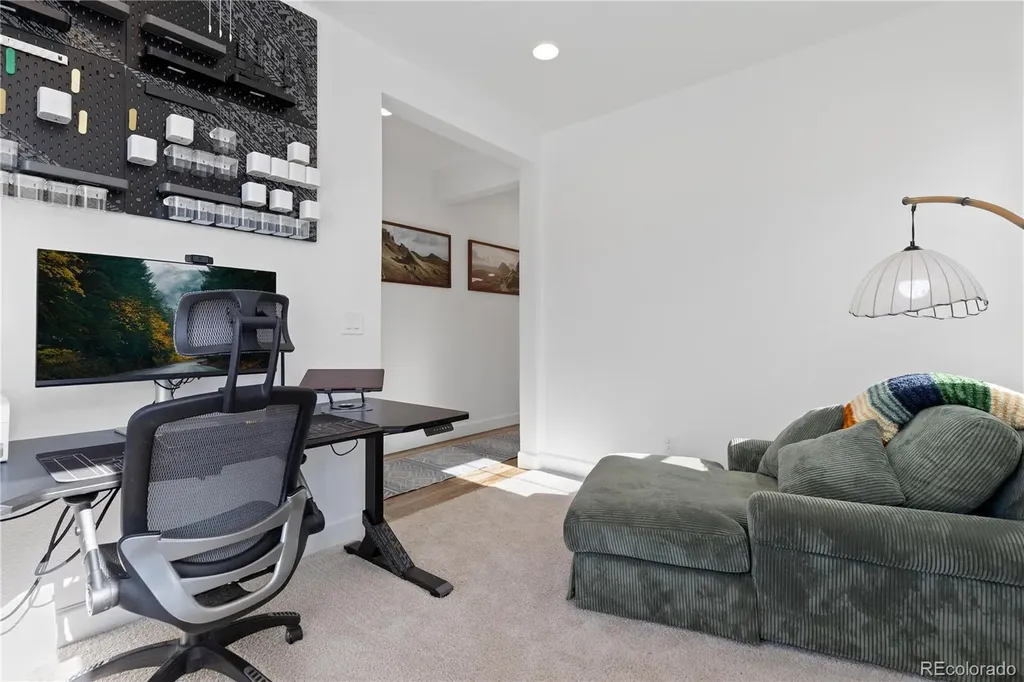 664 N Yantley Street Aurora CO 80018