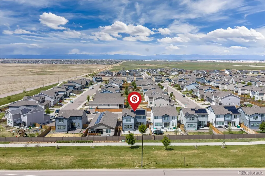 664 N Yantley Street Aurora CO 80018