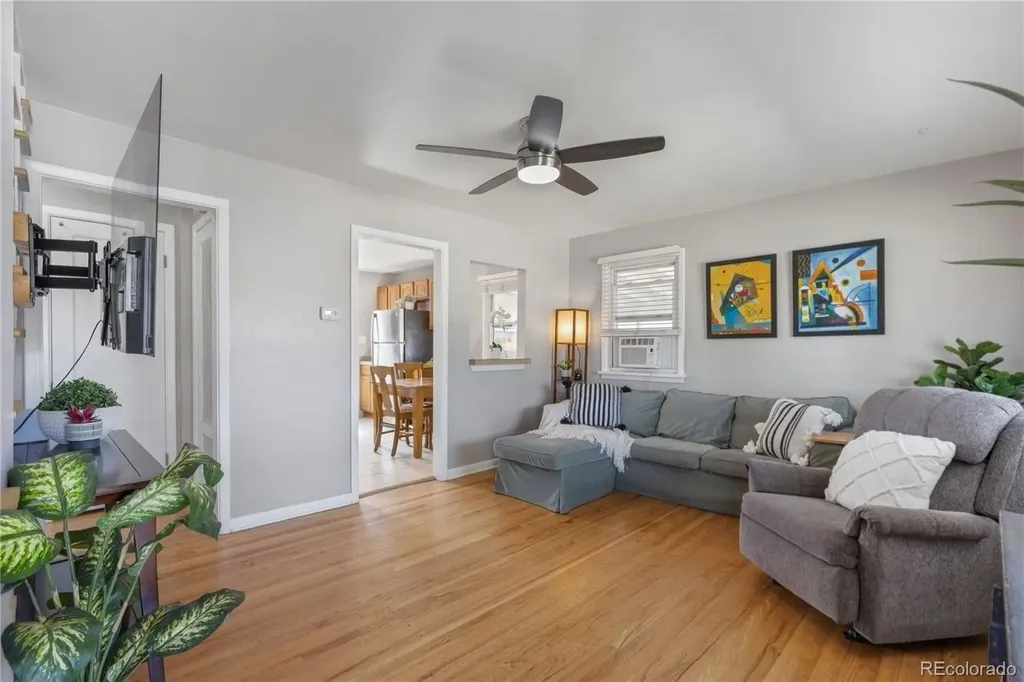1850 S Raritan Street Denver CO 80223