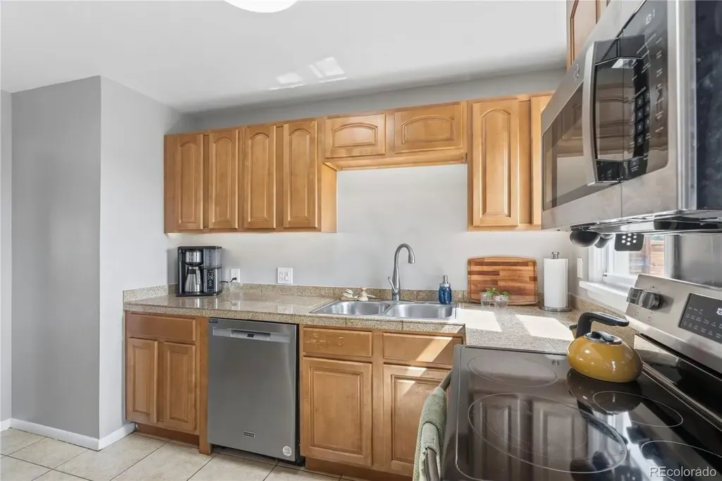 1850 S Raritan Street Denver CO 80223