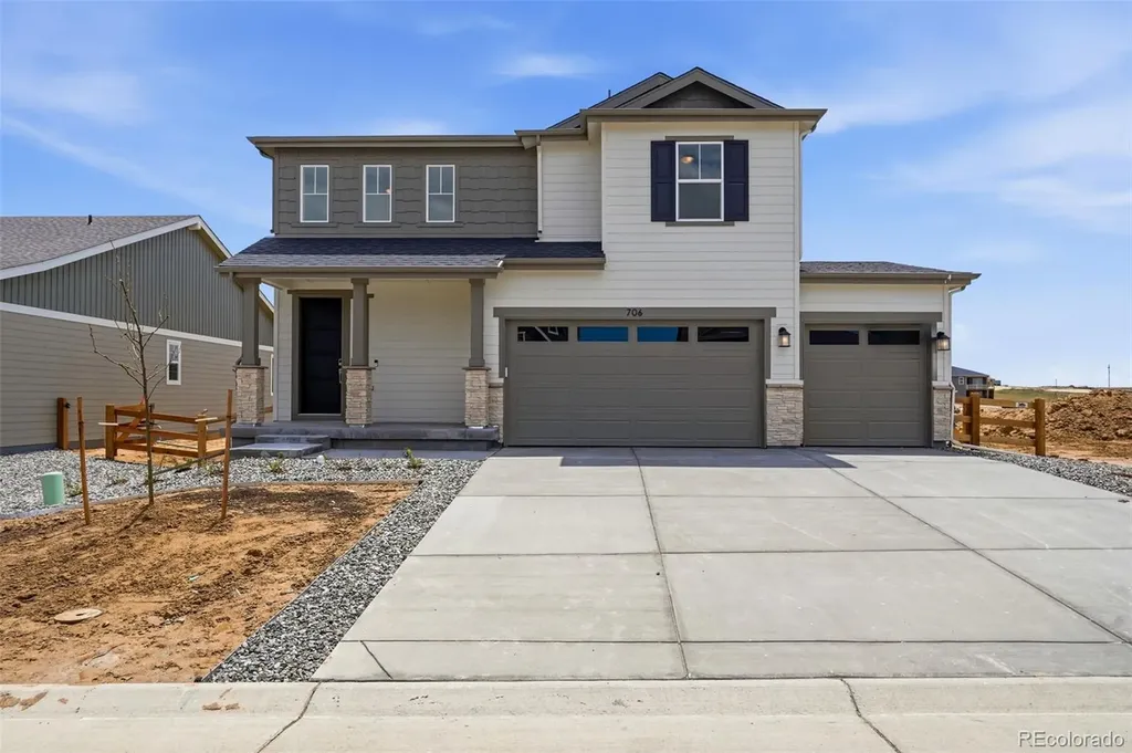 706 Bradley Circle Elizabeth CO 80107