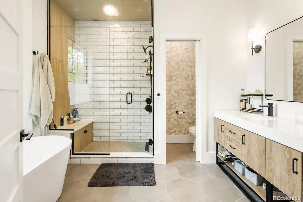 2044 N Gaylord Street Denver CO 80205