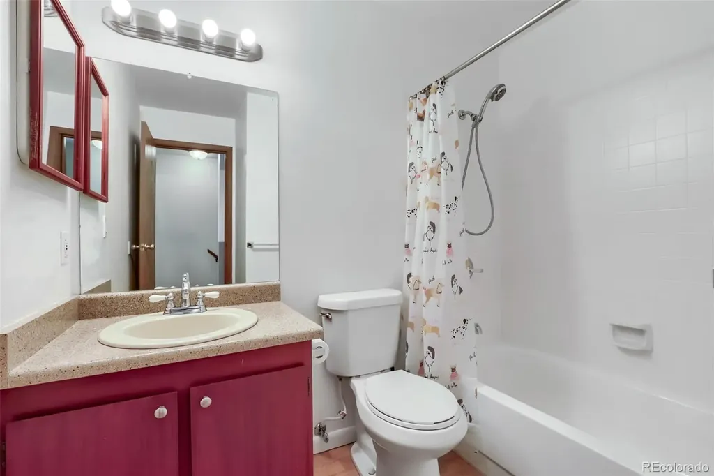2295 S Pitkin Way Aurora CO 80013