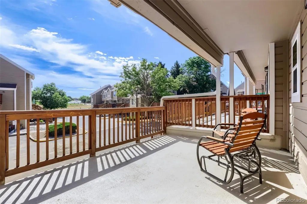 2295 S Pitkin Way Aurora CO 80013