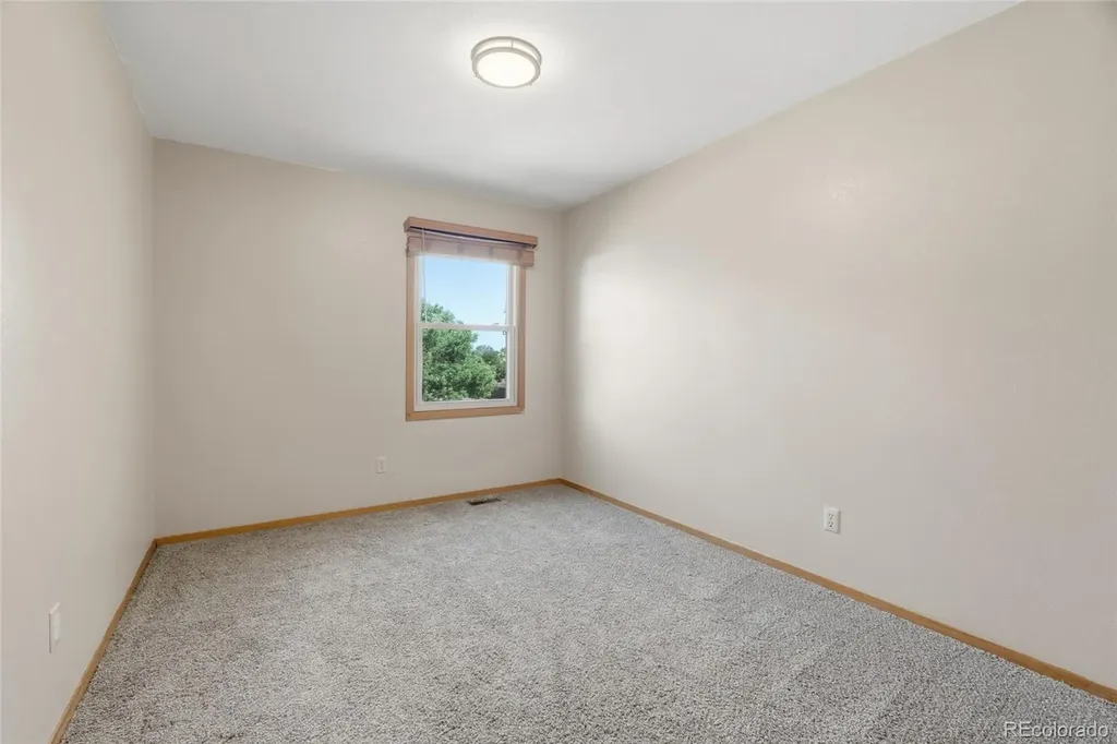 2201 Stuart Street Longmont CO 80501