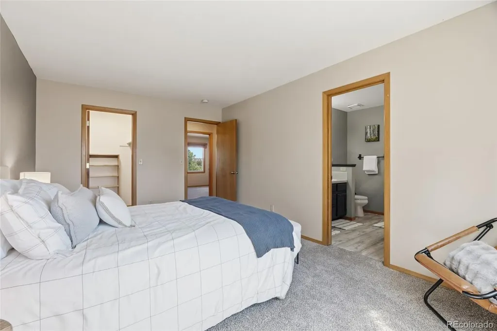 2201 Stuart Street Longmont CO 80501