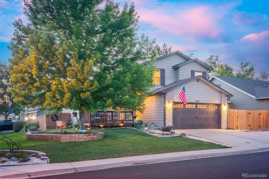 2201 Stuart Street Longmont CO 80501