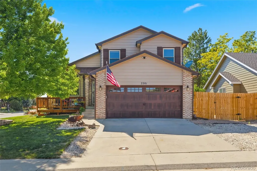 2201 Stuart Street Longmont CO 80501