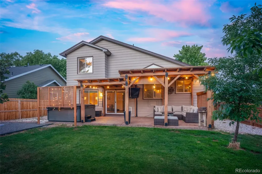2201 Stuart Street Longmont CO 80501