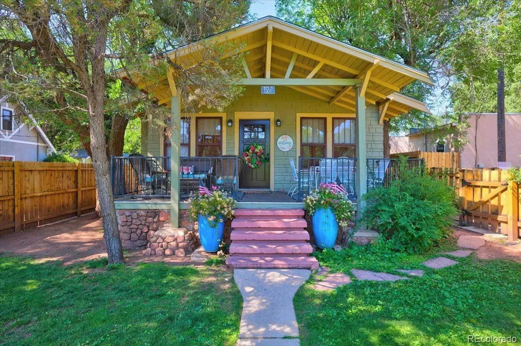 102 Holly Street Colorado Springs CO 80904