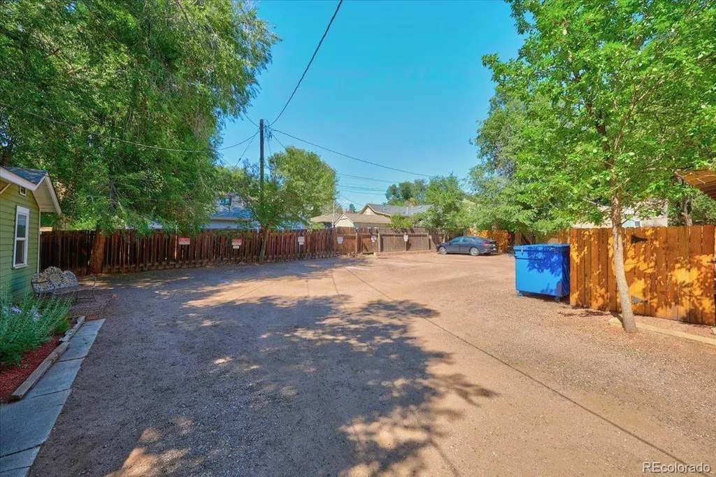 102 Holly Street Colorado Springs CO 80904