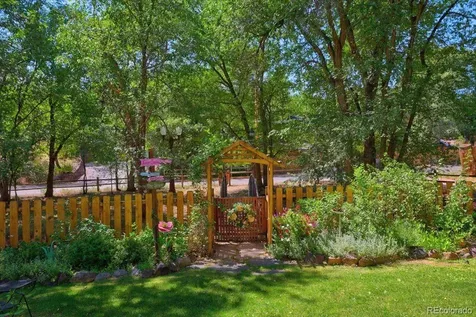 102 Holly Street Colorado Springs CO 80904