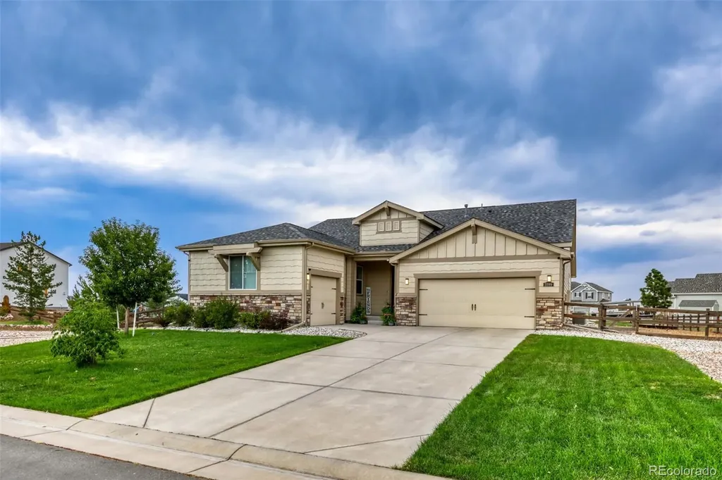 5599 En Joie Place Elizabeth CO 80107