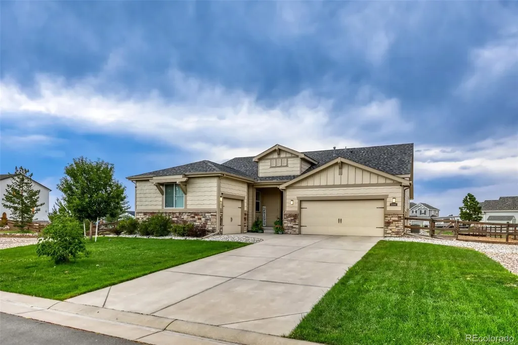 5599 En Joie Place Elizabeth CO 80107