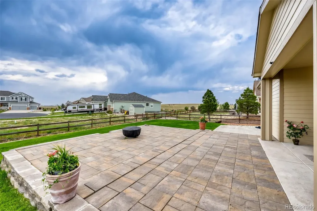 5599 En Joie Place Elizabeth CO 80107