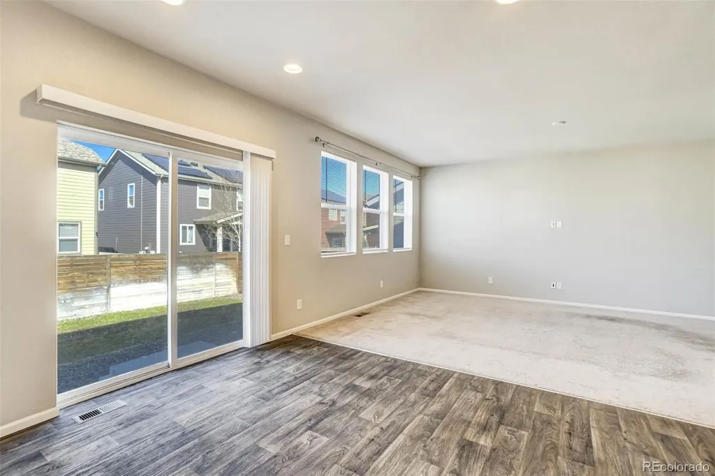 4709 Helena Street Denver CO 80239