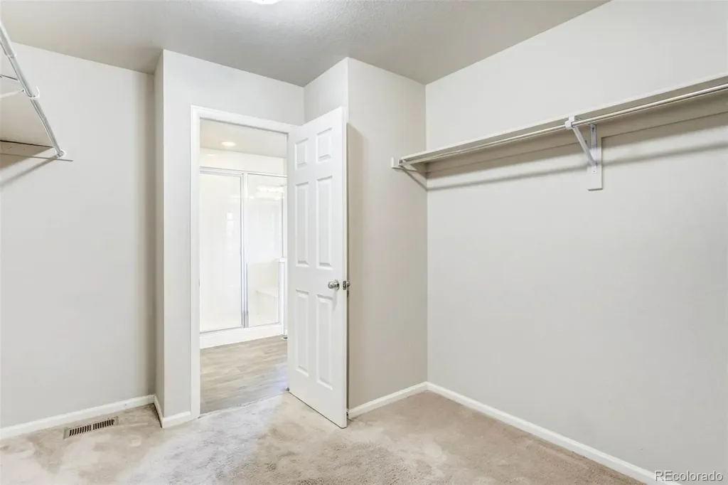 4709 Helena Street Denver CO 80239