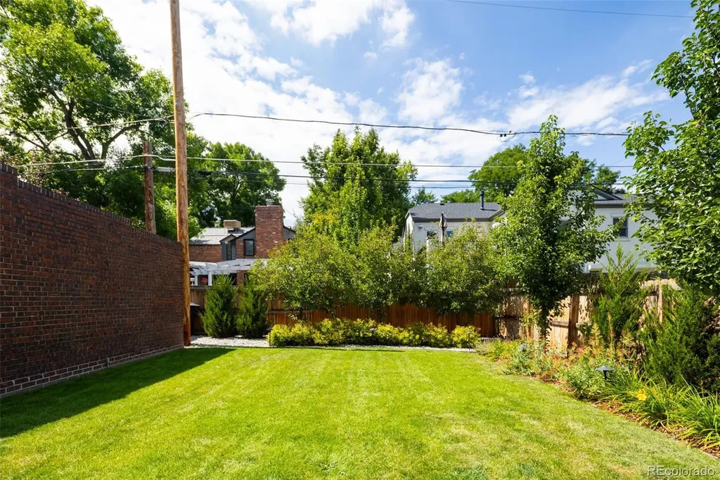 457 Elm Street Denver CO 80220