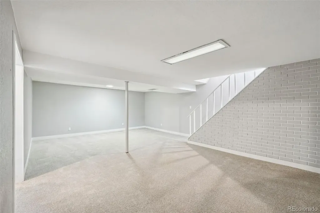 7064 Ingalls Court Arvada CO 80003