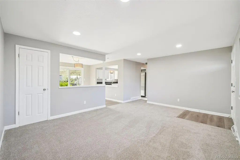 7064 Ingalls Court Arvada CO 80003