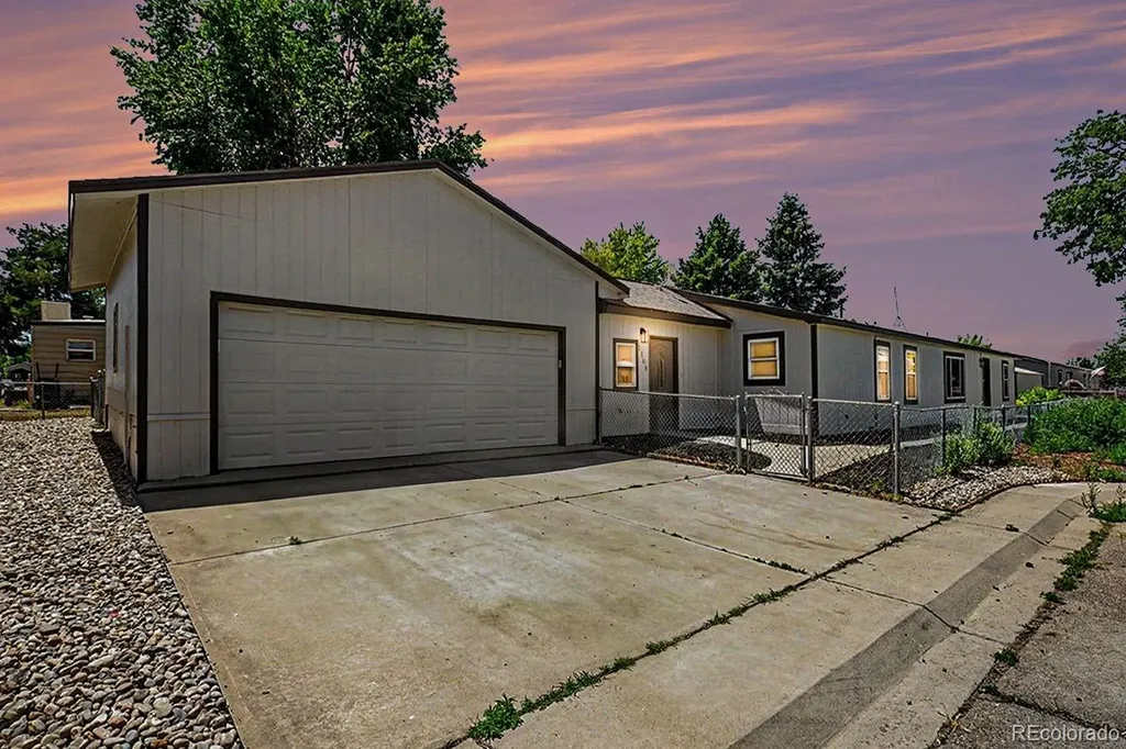 1108 Glen Dale Court Dacono CO 80514