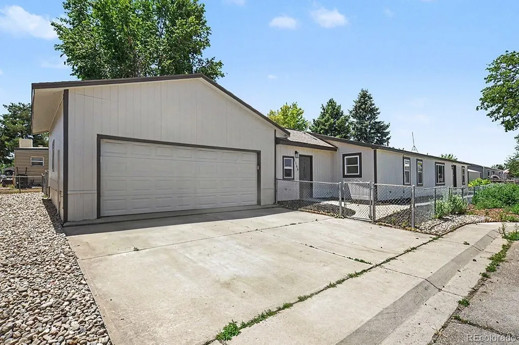1108 Glen Dale Court Dacono CO 80514