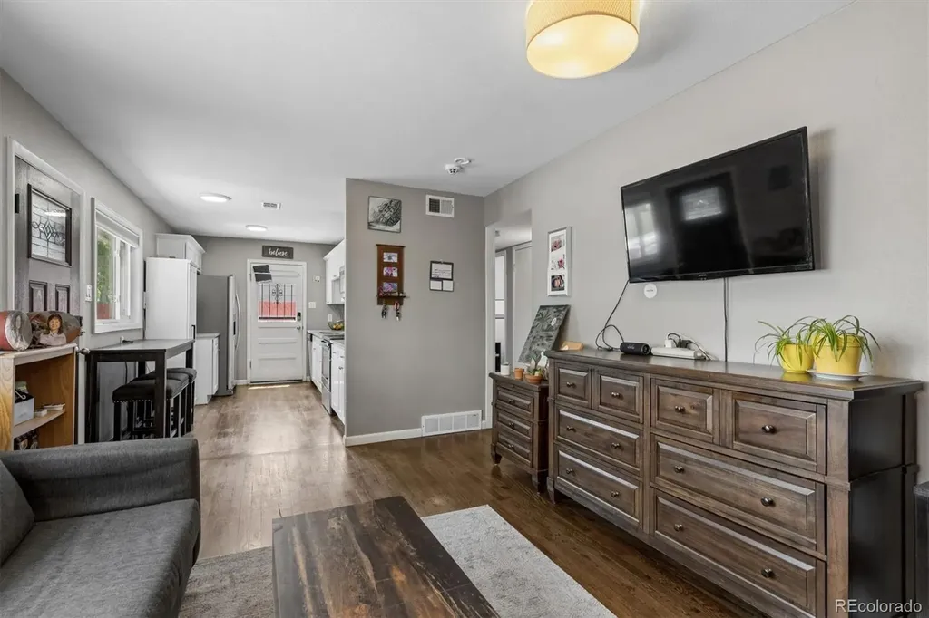 5275 Ingalls Street Arvada CO 80002